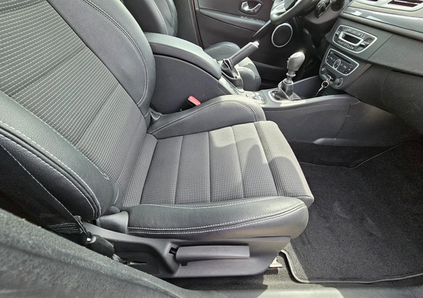 Renault Megane cena 36900 przebieg: 185000, rok produkcji 2011 z Lublin małe 529